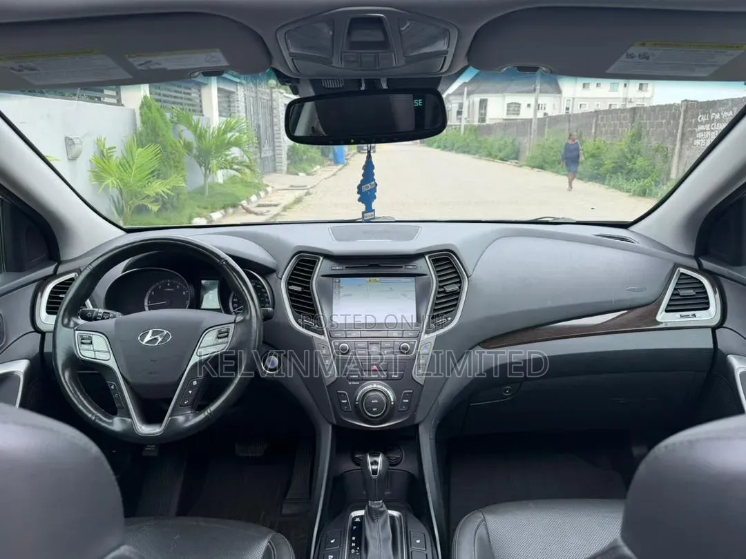Hyundai Santa Fe SE Ultimate AWD 2017 Silver