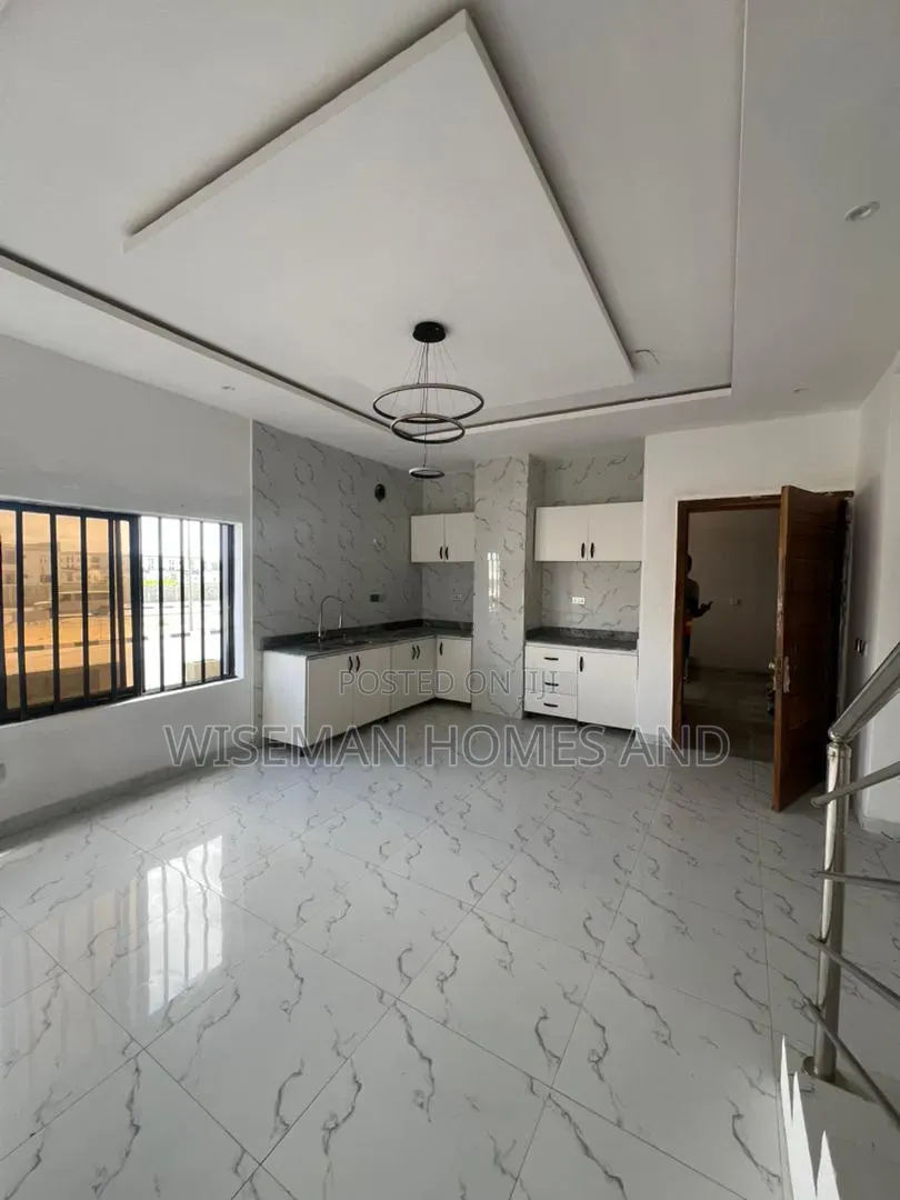 1bdrm Maisonette in Ikate Lekki Eti-Osa for rent