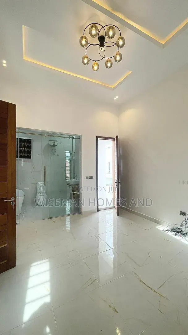 4bdrm Duplex in Idaho Agungi Lekki, Idado for rent