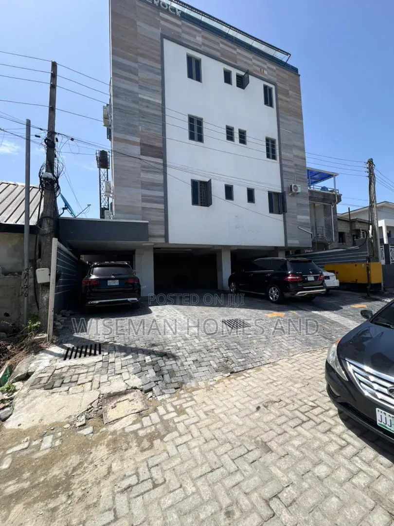 2bdrm Apartment in Ologolo Lekki for rent
