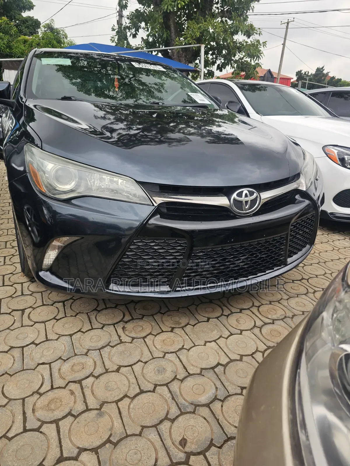 Toyota Camry 2016 Black