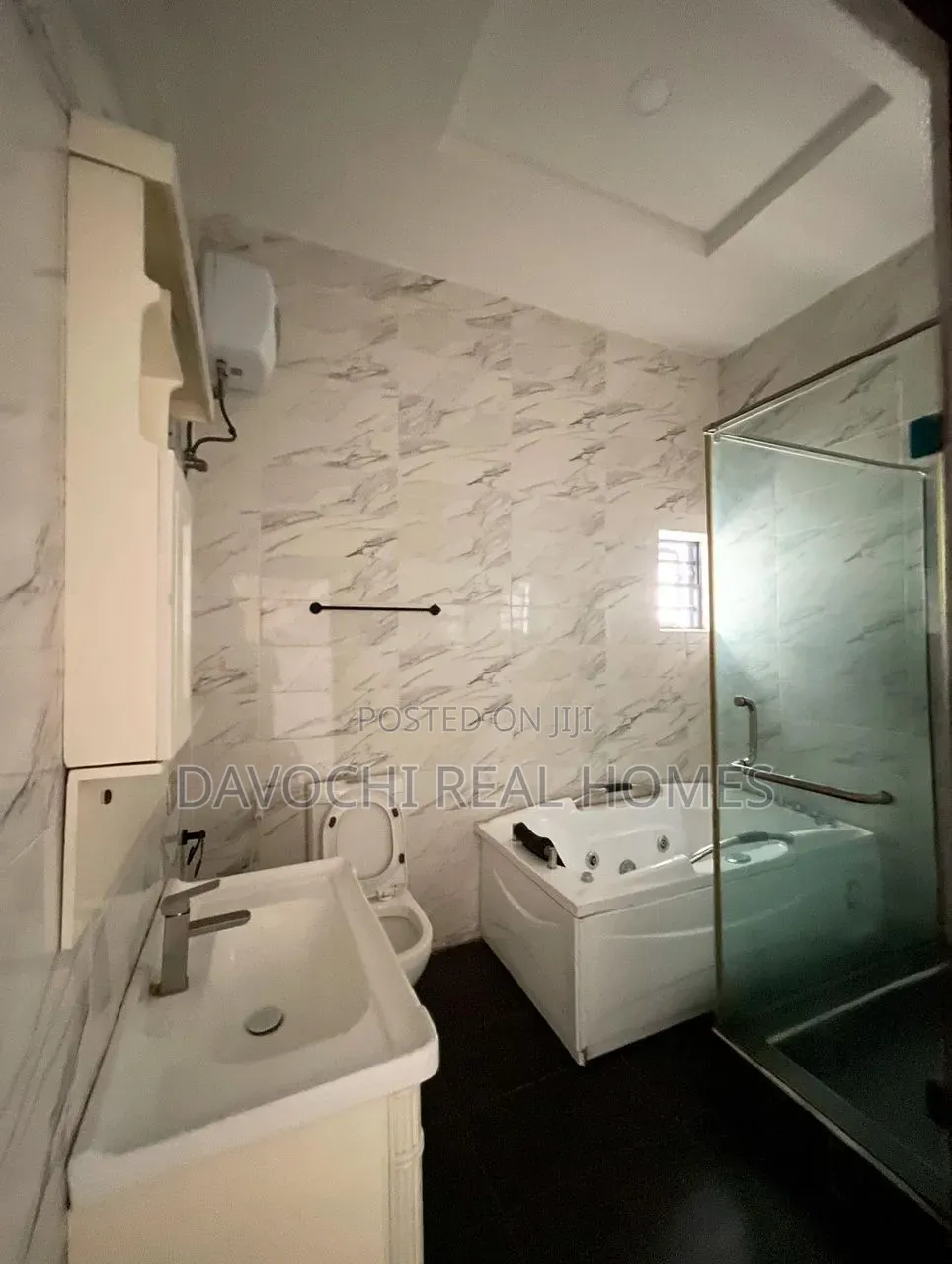4bdrm Duplex in Lekki Phase 1 for rent