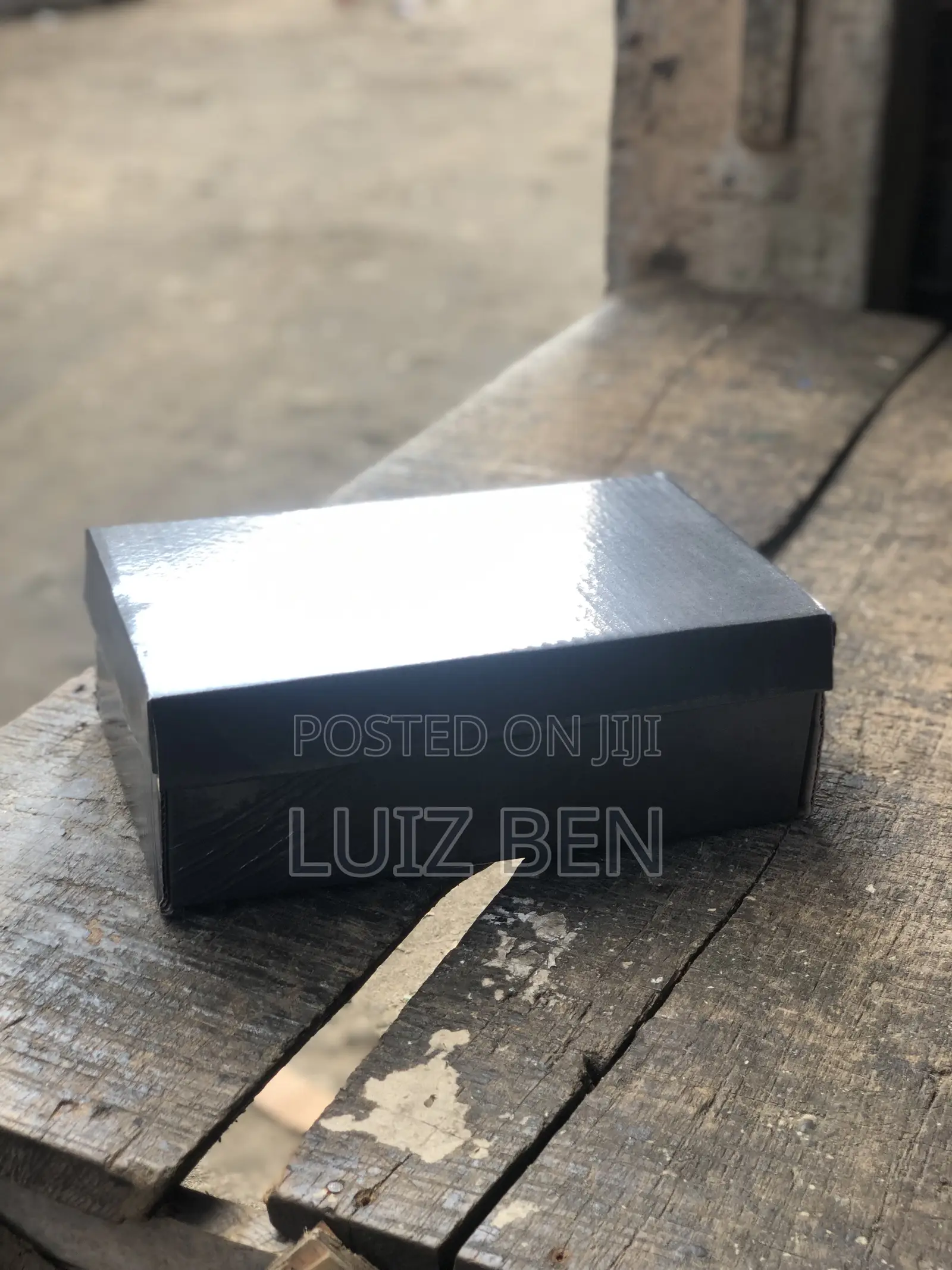All Types Of Neat Corrugated Cartons Are Available