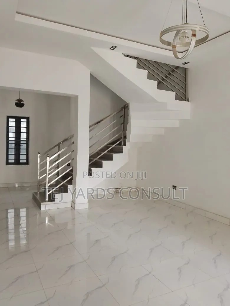 4bdrm Duplex in Ikate for sale