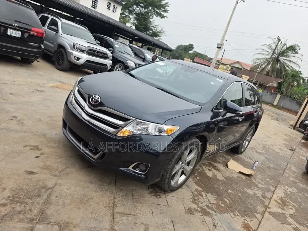 Toyota Venza XLE AWD 2013 Blue