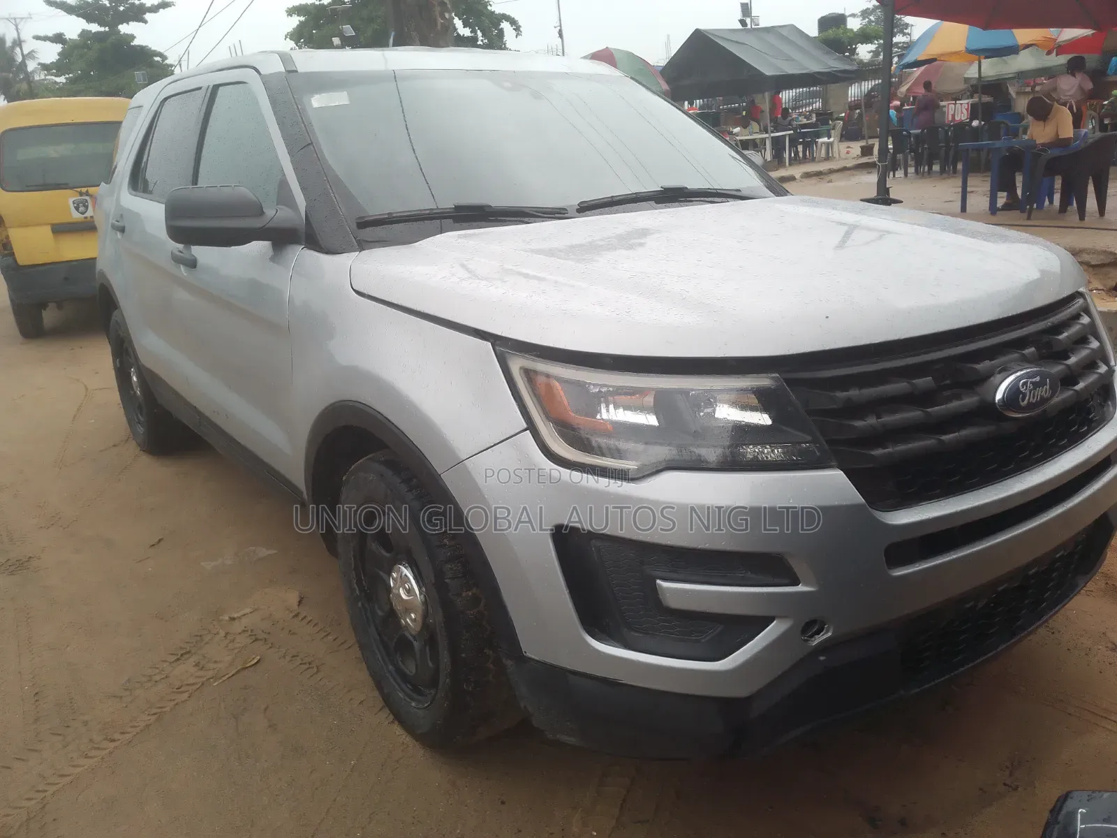 Ford Explorer 2018 Silver