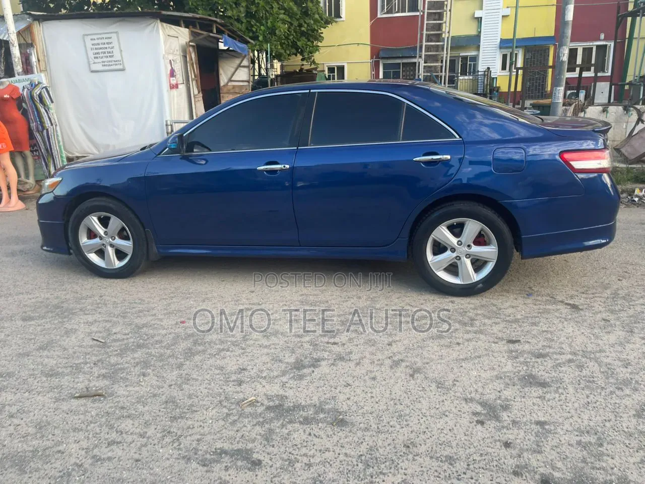 Toyota Camry SE 4dr Sedan (2.5L 4cyl 6A) 2011 Blue