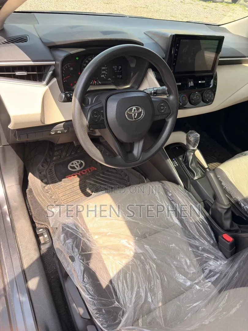 Toyota Corolla XSE 2023 Gray