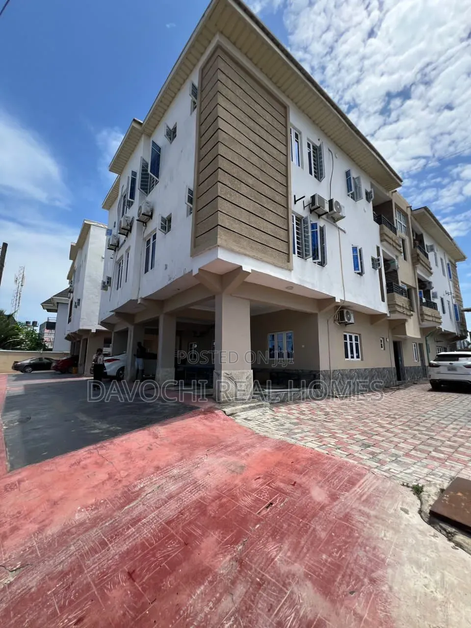 2bdrm Apartment in Lekki Expressway for rent