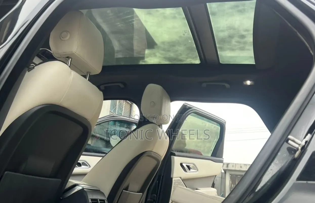 Land Rover Range Rover Velar 2019 Black