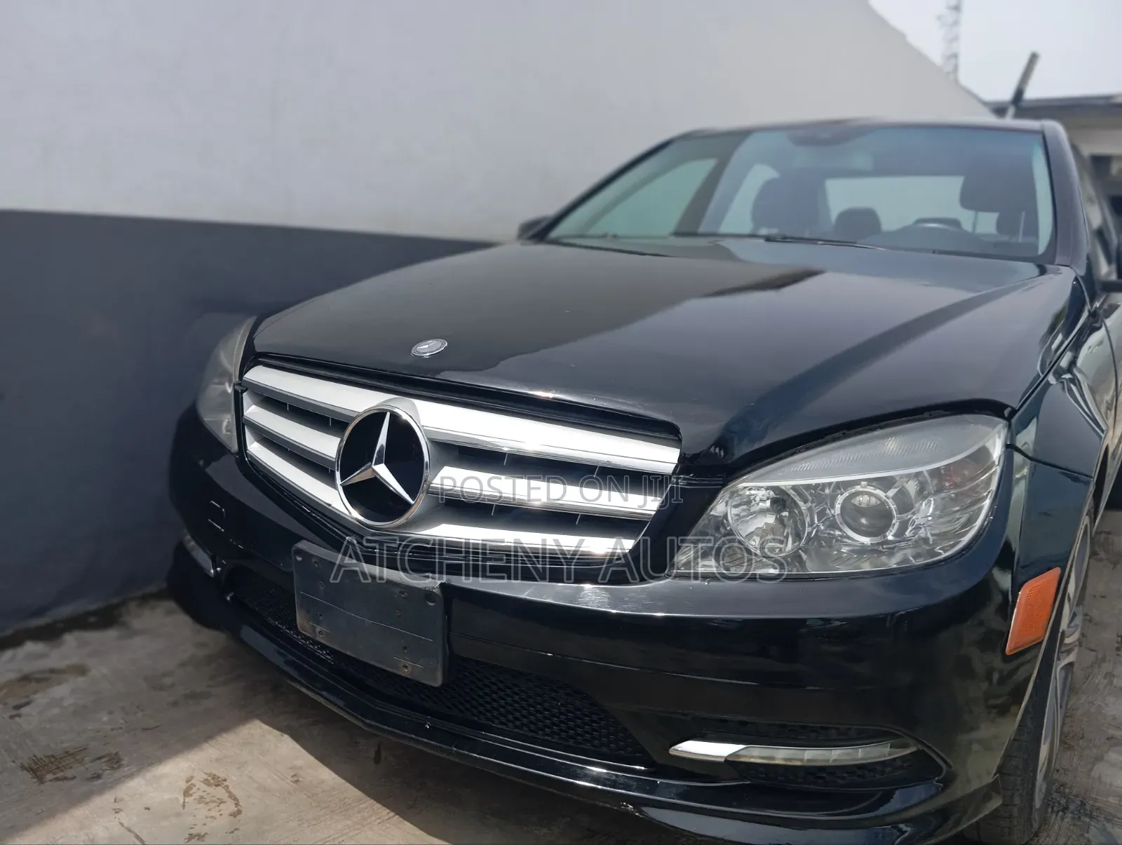 Mercedes-Benz C300 2009 Black