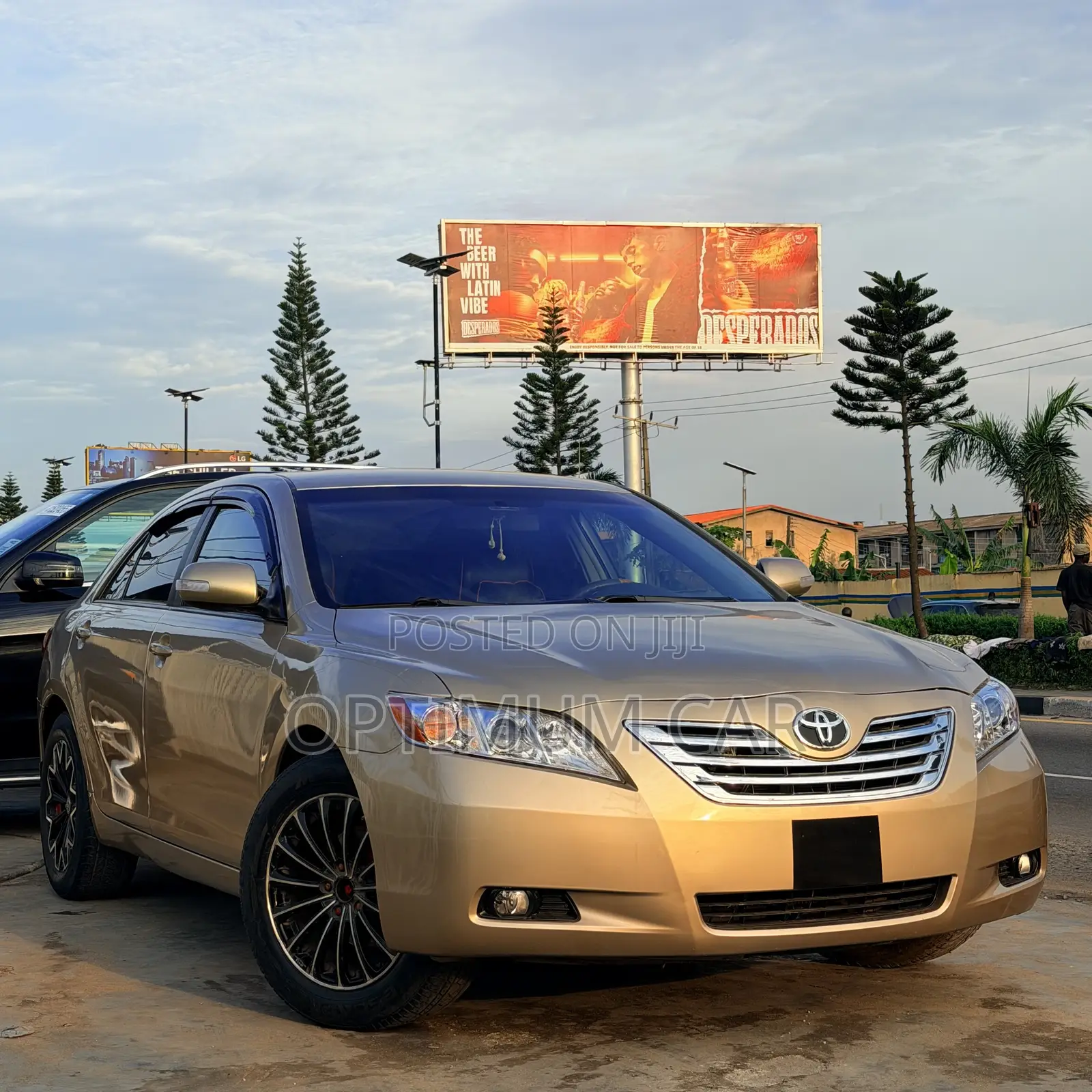 Toyota Camry 2008 Gold