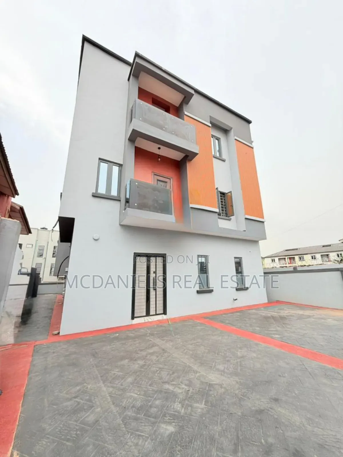 4bdrm Duplex in Magodo Phase 1 for sale