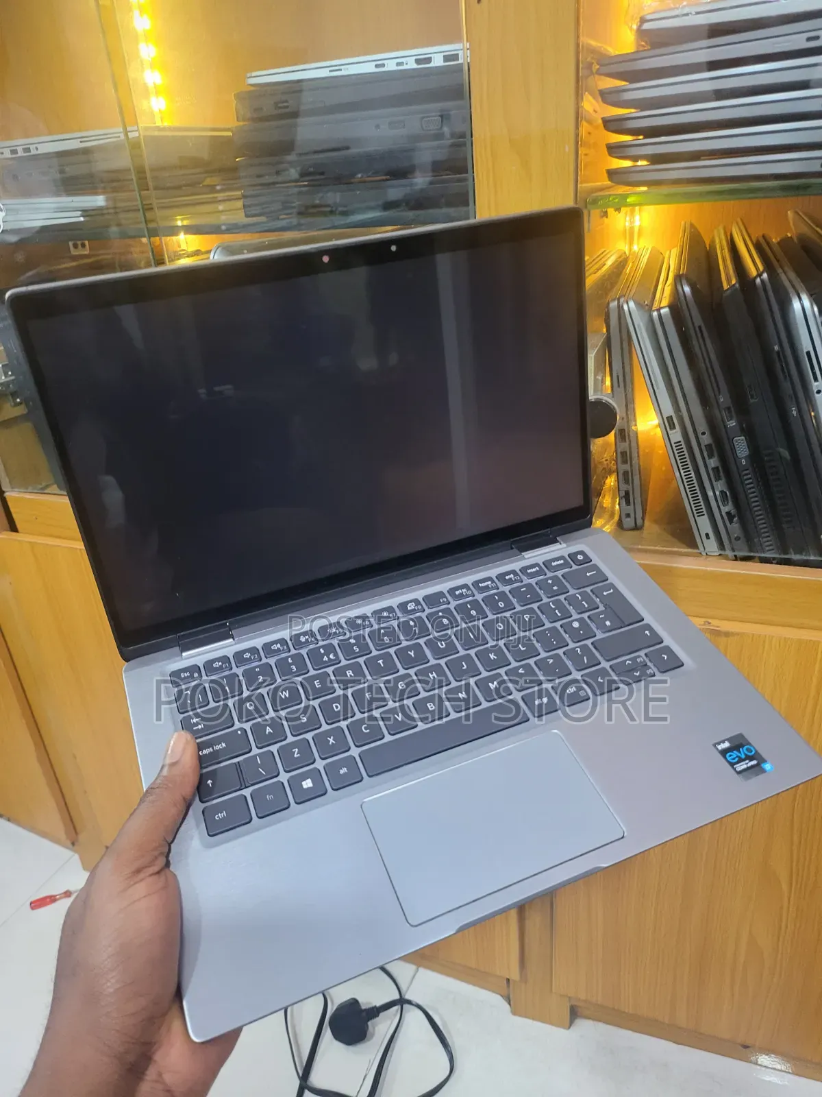Laptop Dell Latitude 7320 16GB Intel Core i7 SSD 512GB