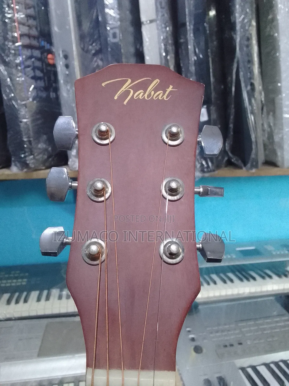 Kabat Acoustic Guitar – Clean Sound Strong Body