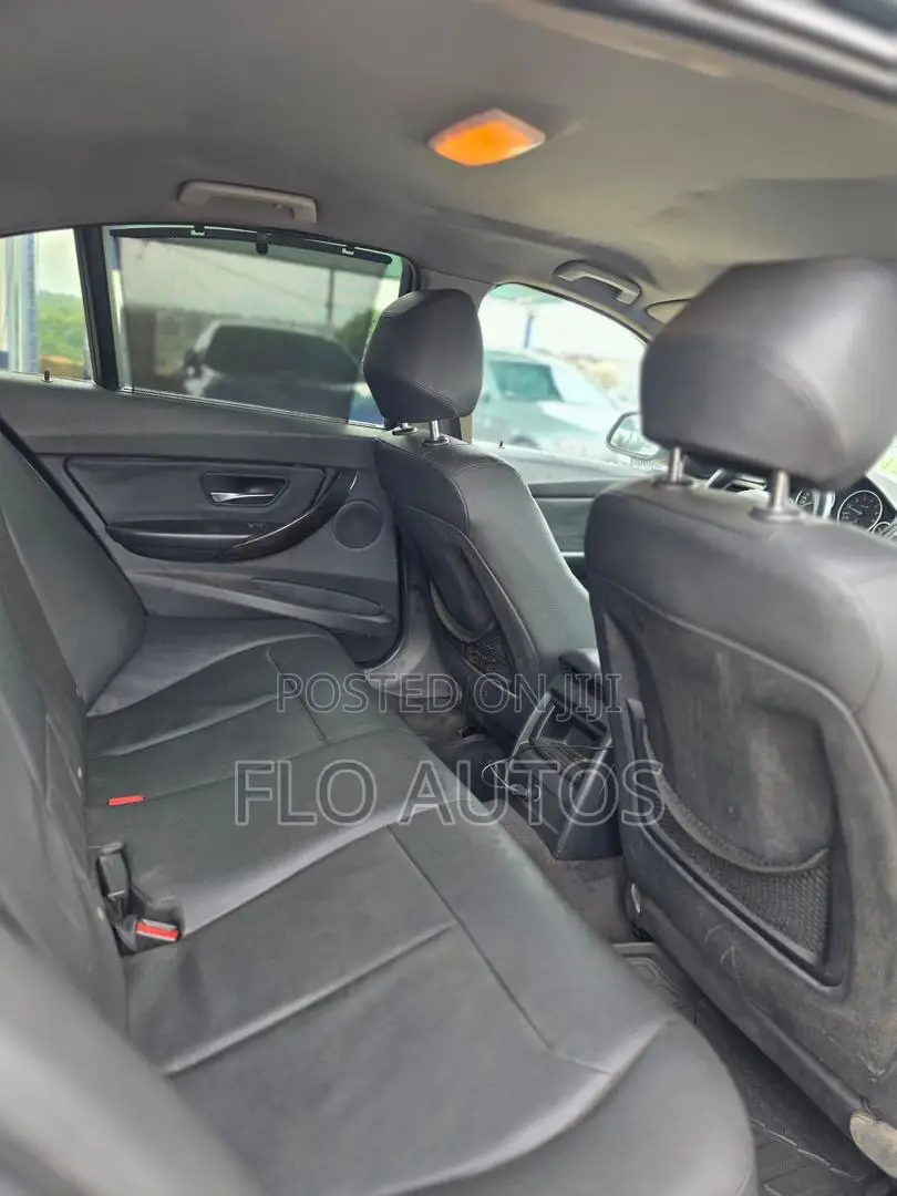 BMW 328i 2012 Black