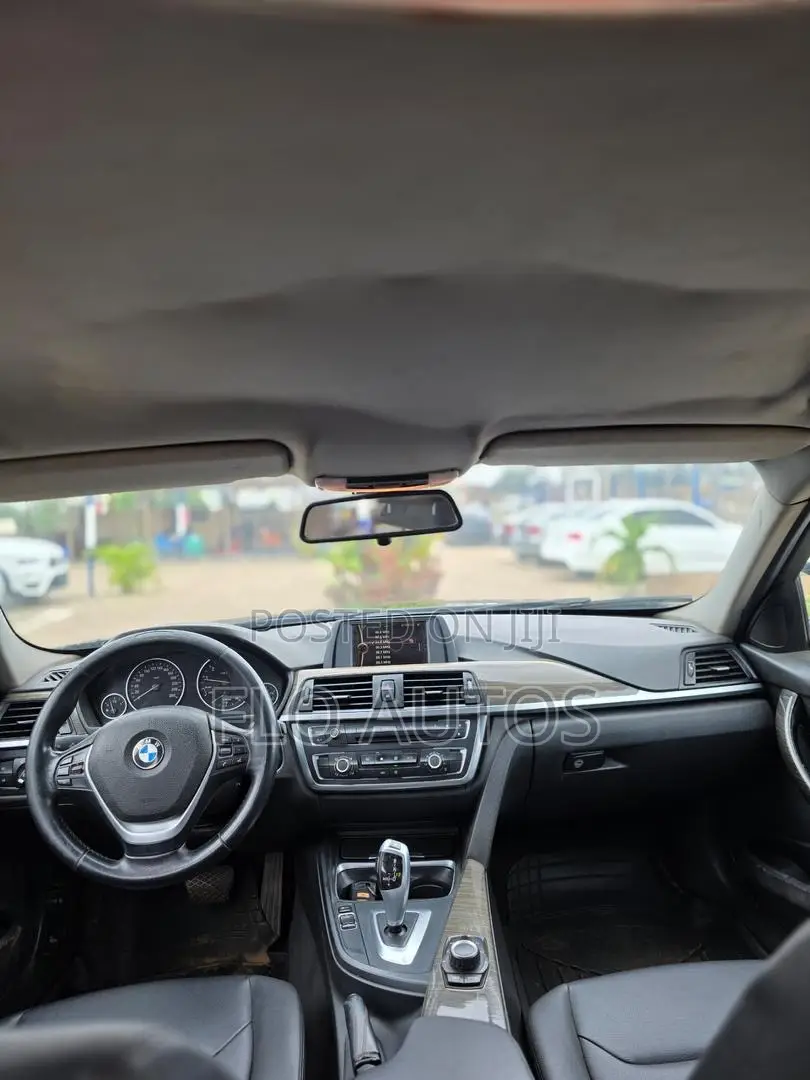 BMW 328i 2012 Black