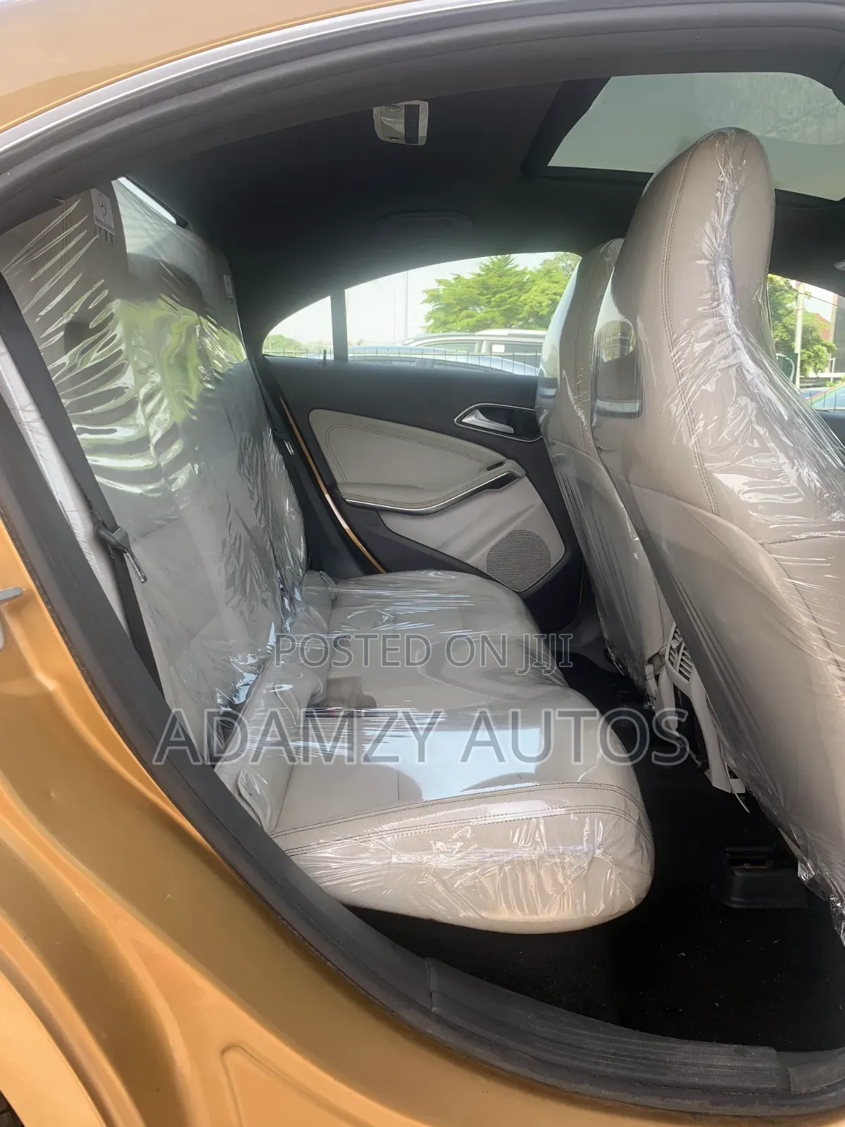 Mercedes-Benz CLA-Class 2014 Gold
