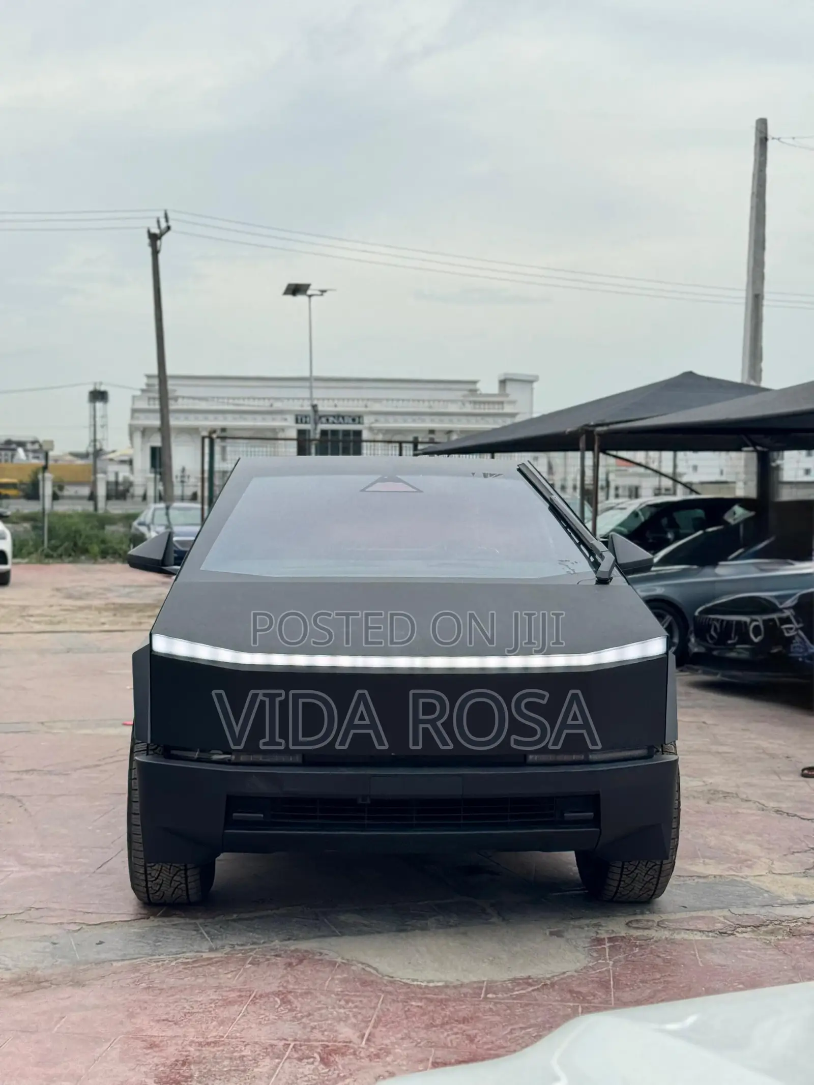 Tesla Cybertruck Cyberbeast AWD 2025 Matt Black