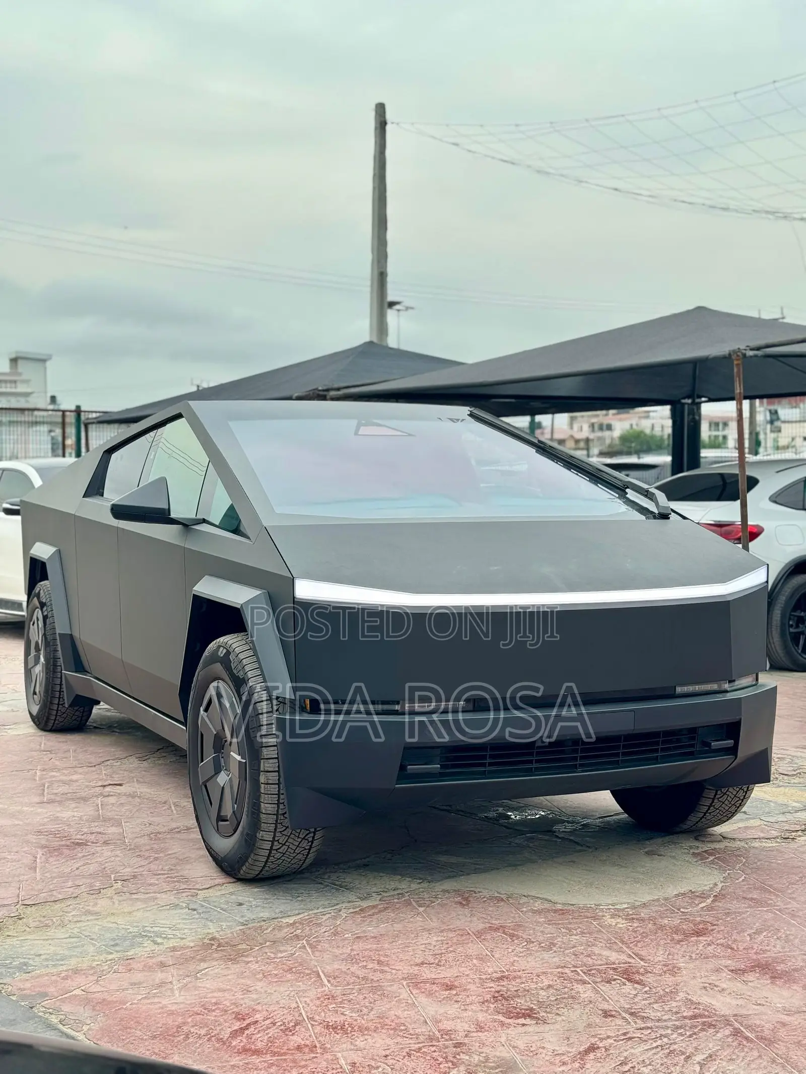Tesla Cybertruck Cyberbeast AWD 2025 Matt Black