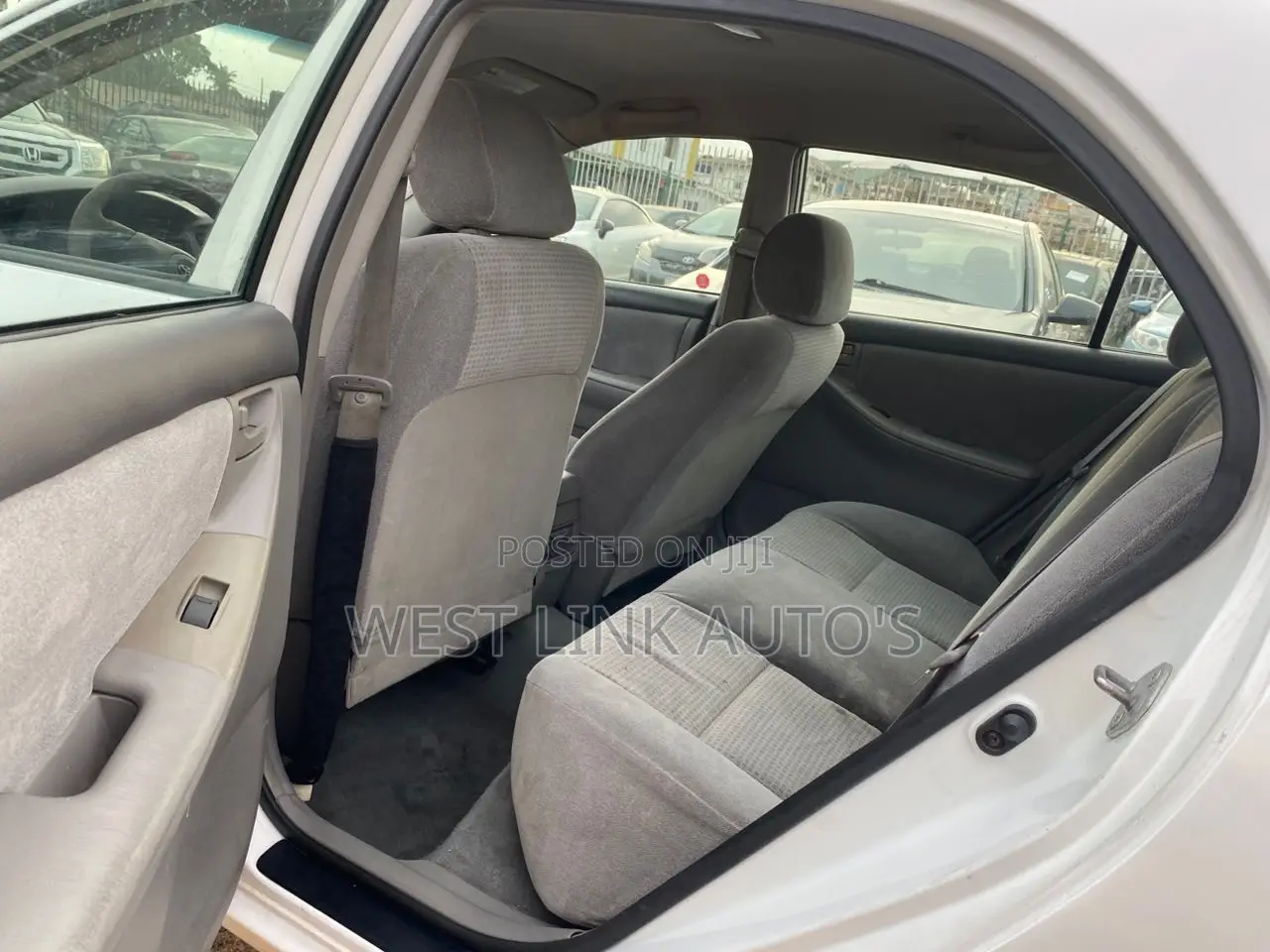 Toyota Corolla 2007 White
