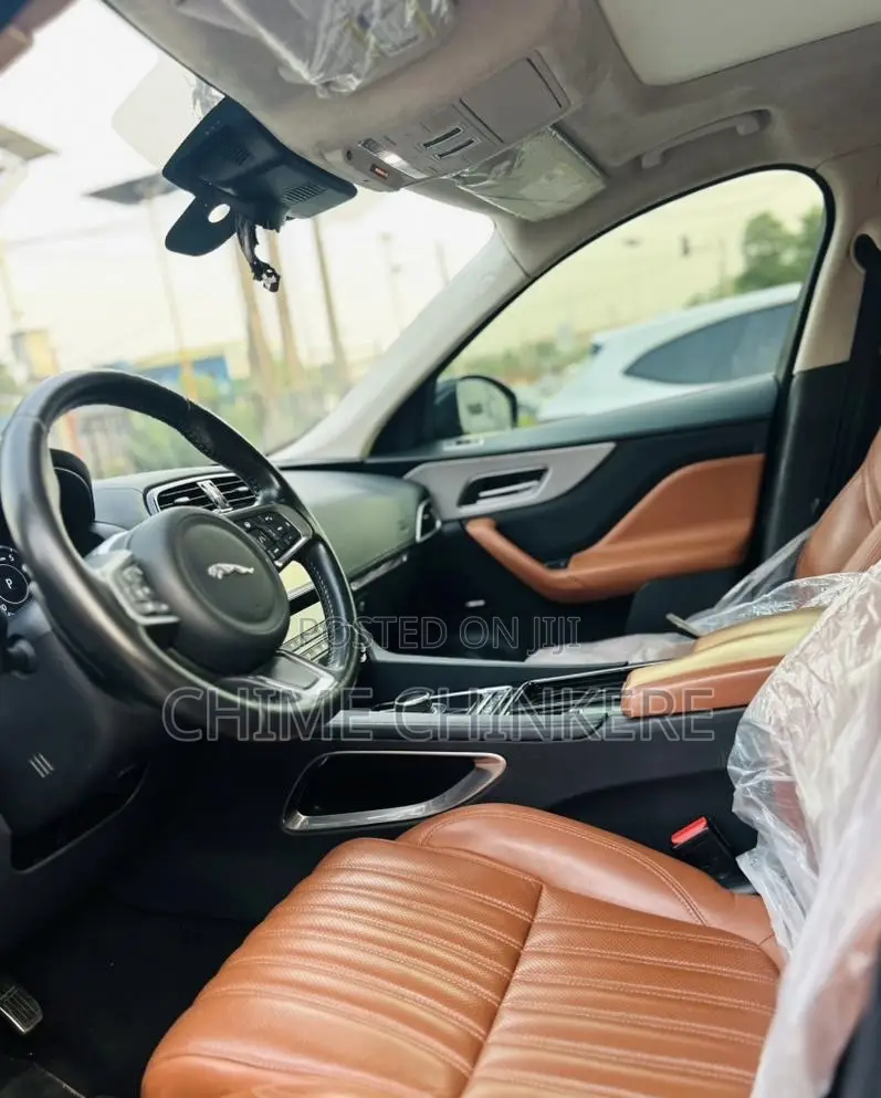 Jaguar F-Pace 30t Prestige AWD 2020 Black