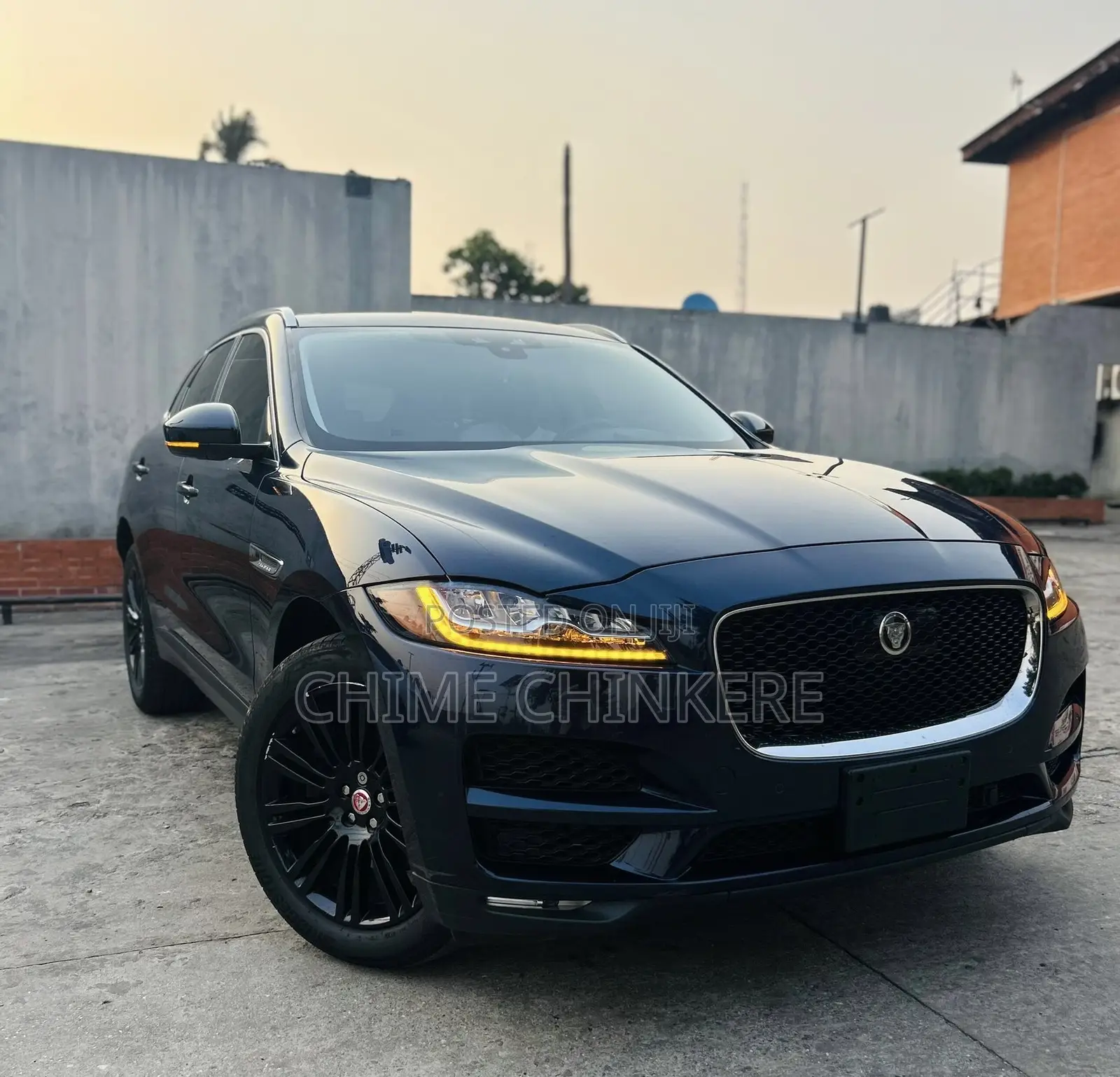 Jaguar F-Pace 30t Prestige AWD 2020 Black