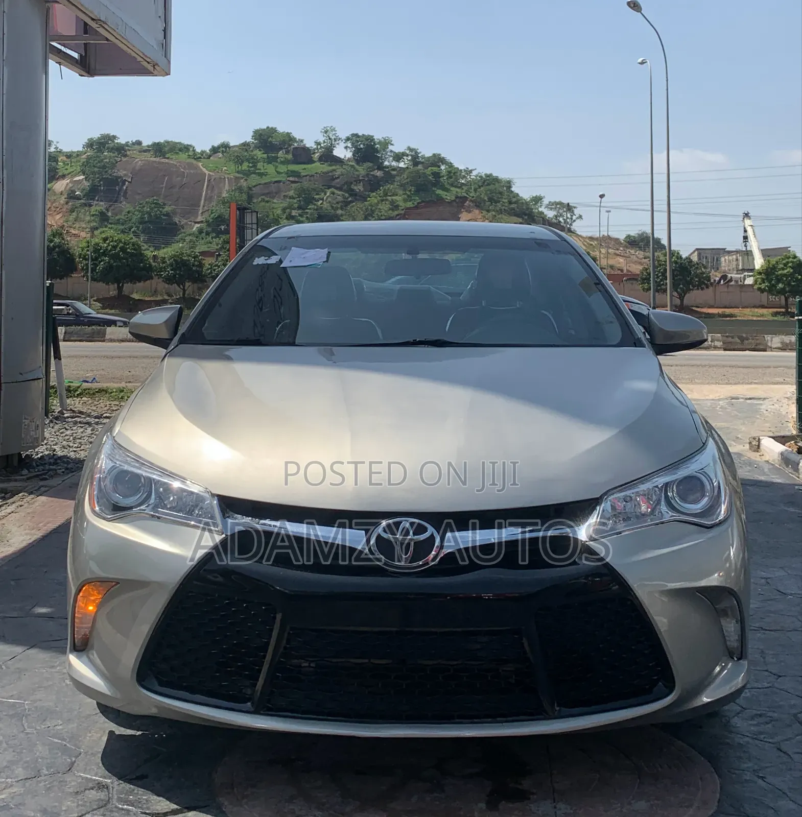 Toyota Camry 2015 Gray