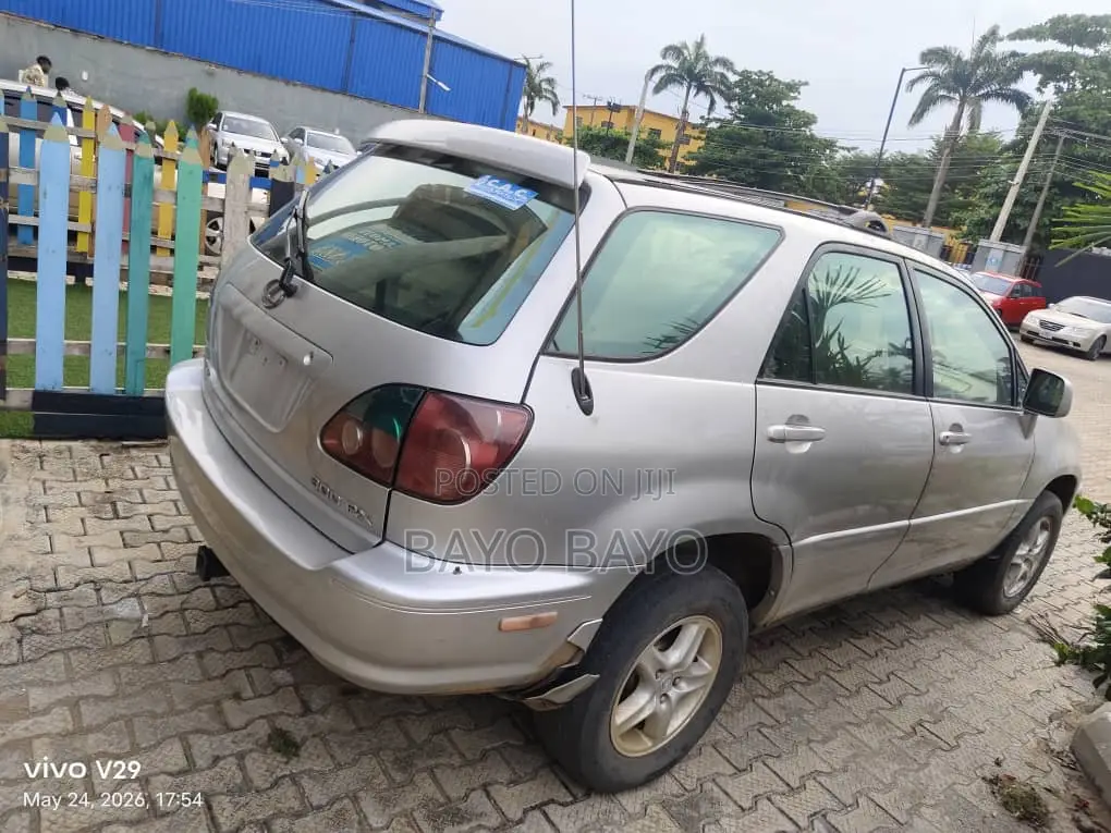 Lexus RX 300 2WD 2002 Silver