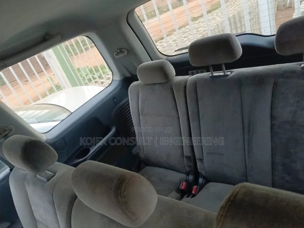Honda Pilot 2005 Silver