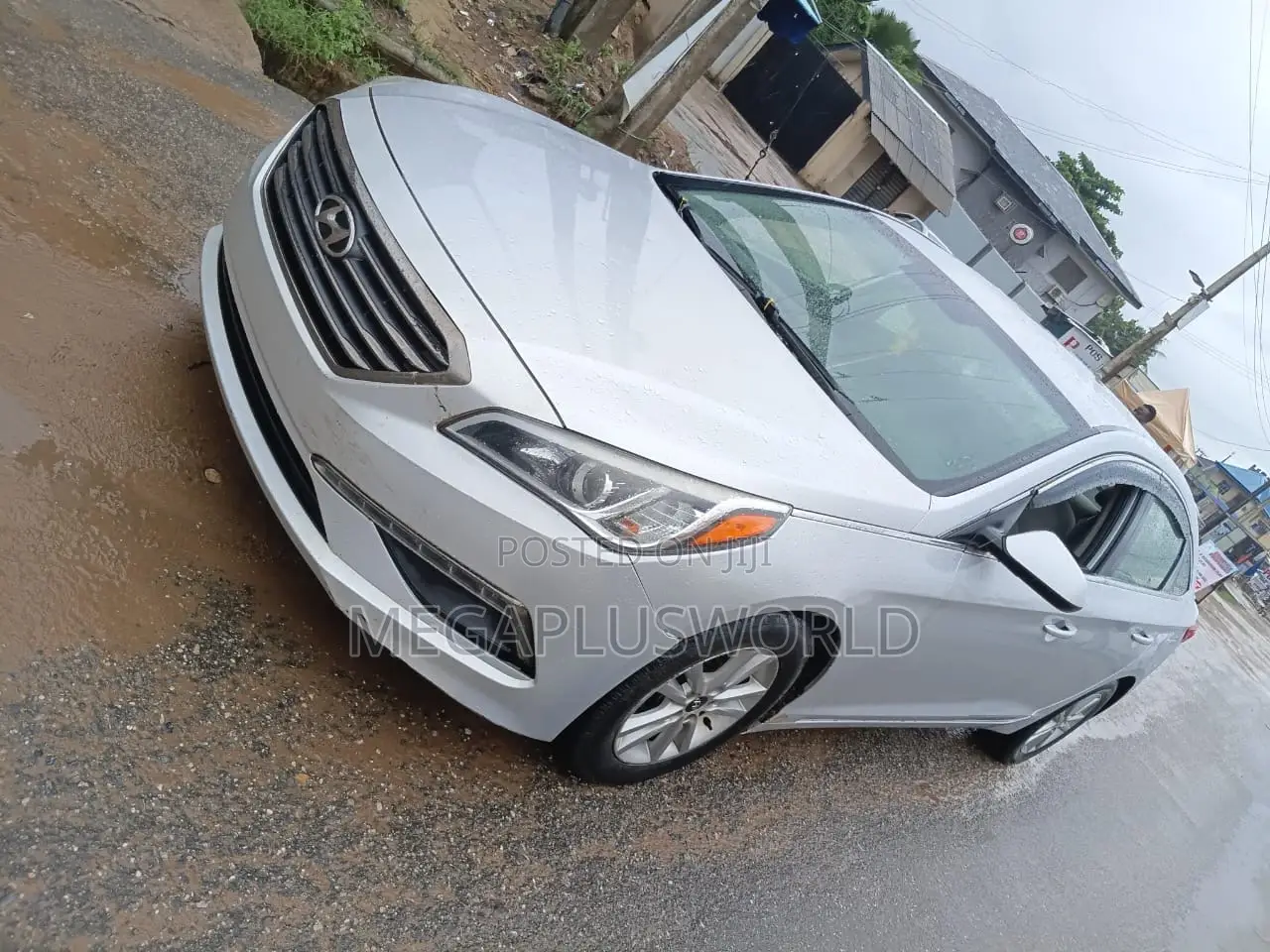 Hyundai Sonata Sport 4dr Sedan (2.4L 4cyl 6A) 2015 Silver