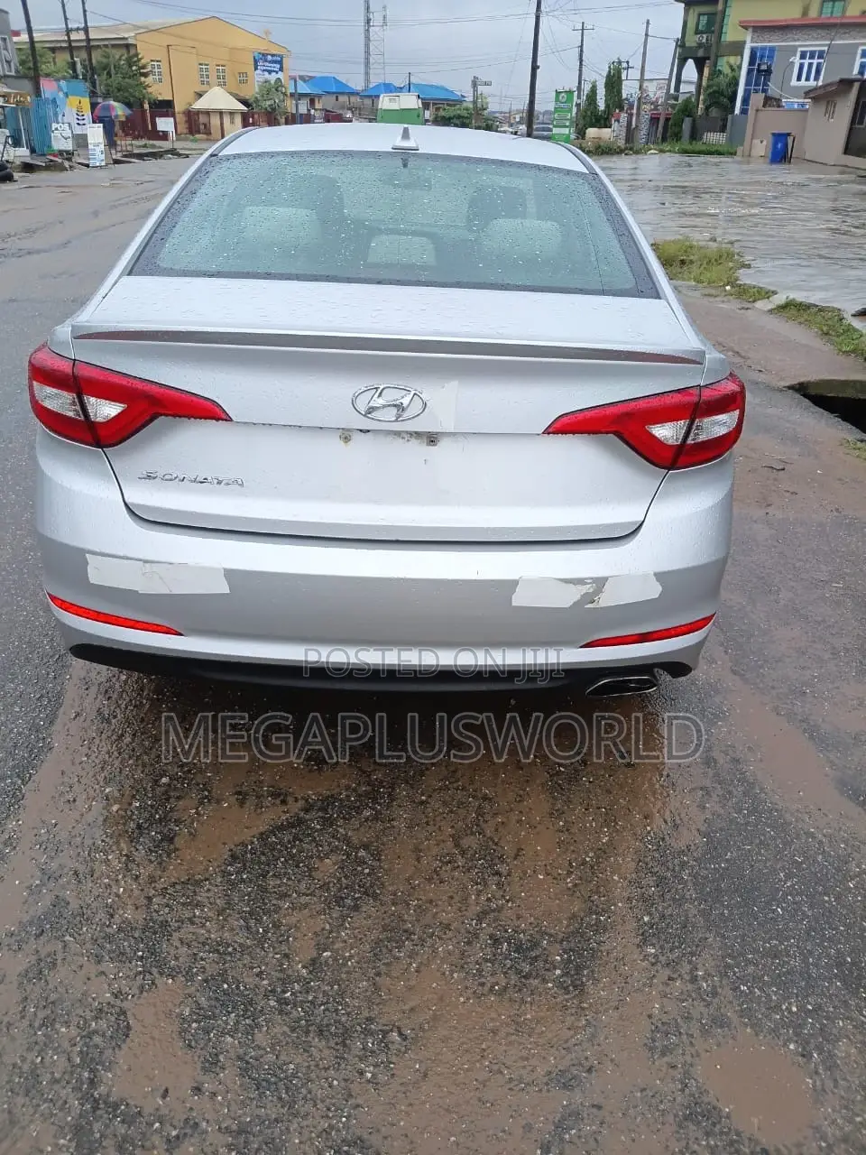 Hyundai Sonata Sport 4dr Sedan (2.4L 4cyl 6A) 2015 Silver