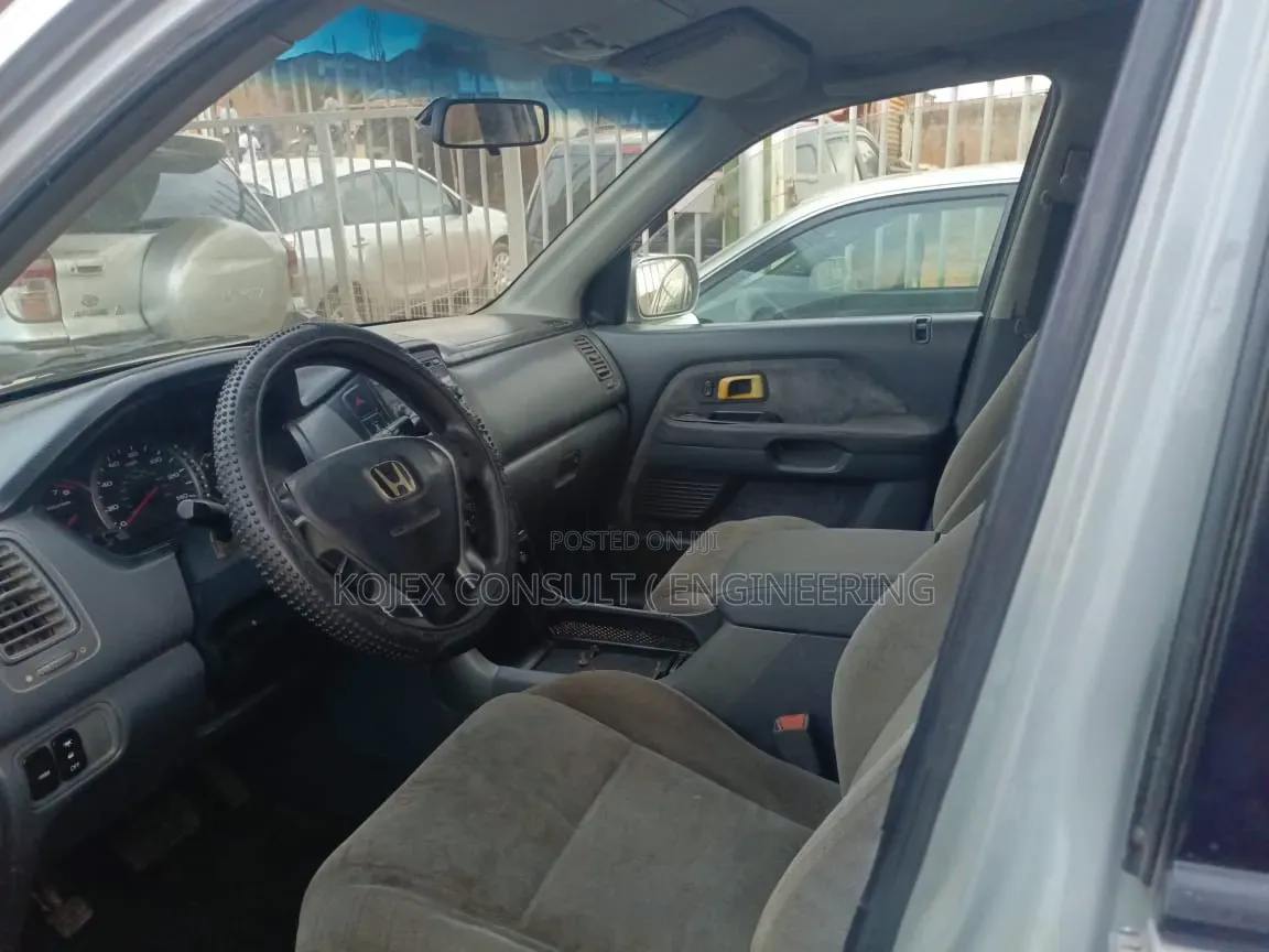 Honda Pilot 2005 Silver
