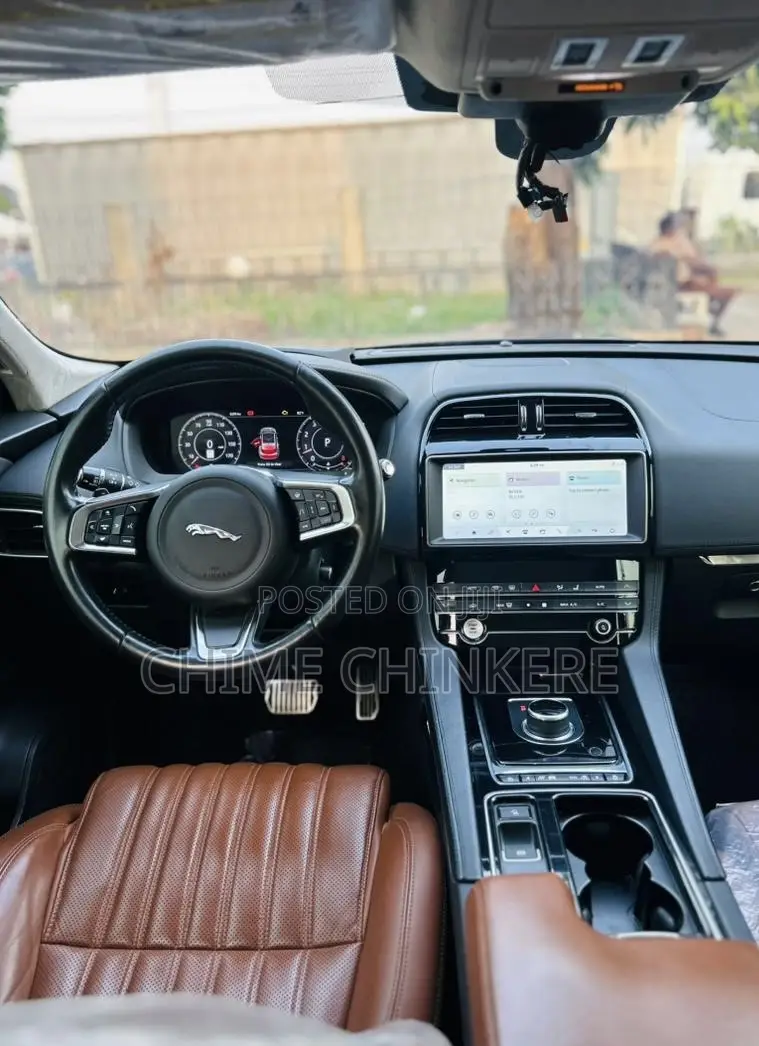 Jaguar F-Pace 30t Prestige AWD 2020 Black