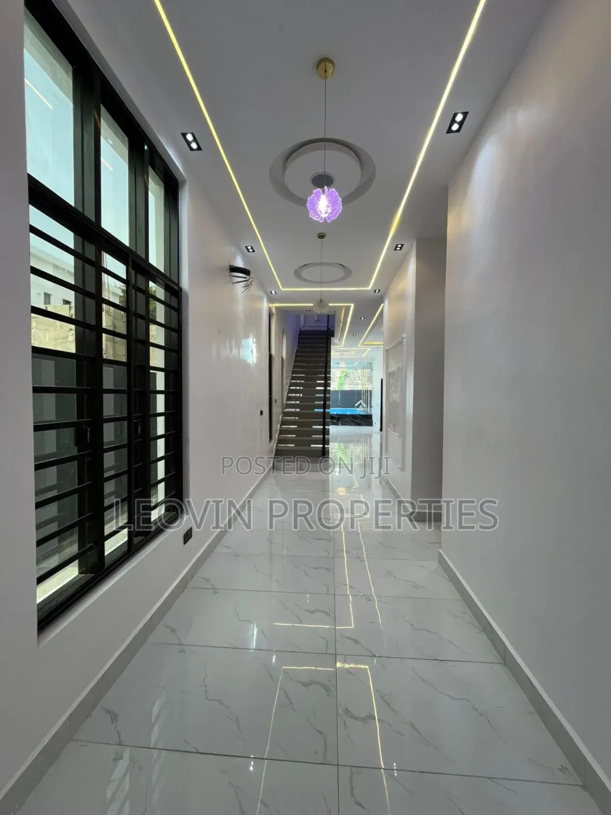 6bdrm Duplex in Chevron Luxury, Lekki Expressway for sale