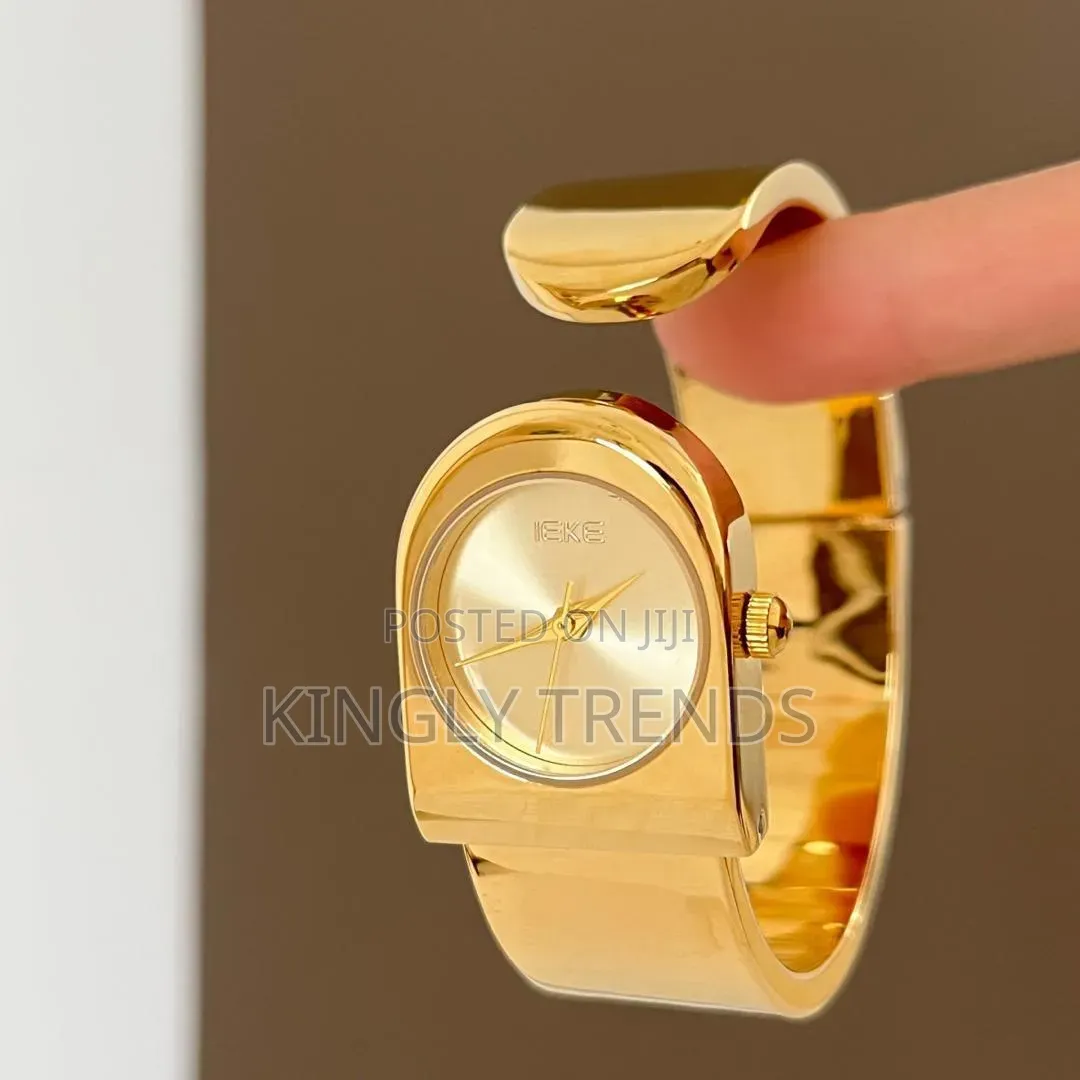 Ieke Strong Chain Wristwatch