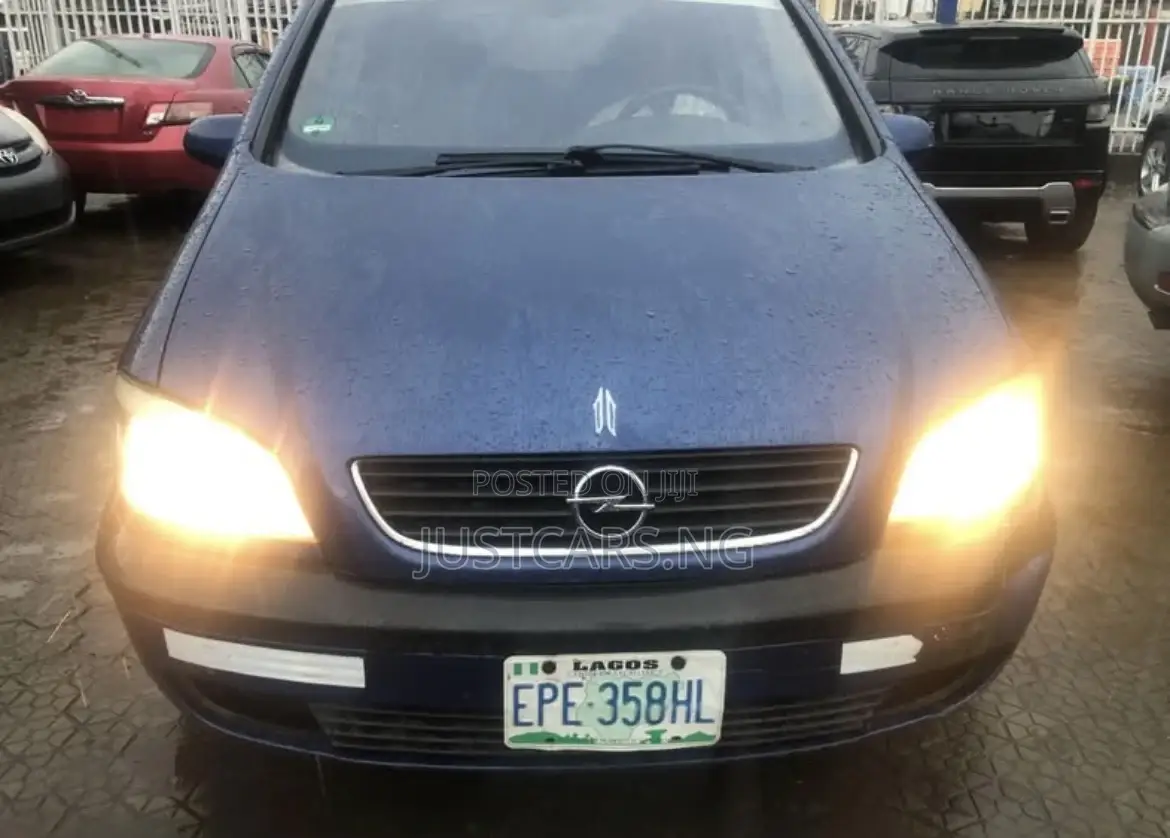 Opel Zafira 2004 Blue