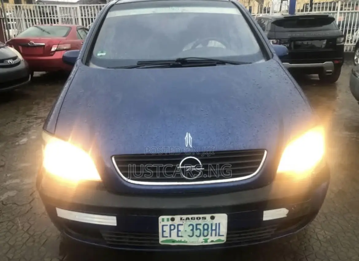 Opel Zafira 2004 Blue