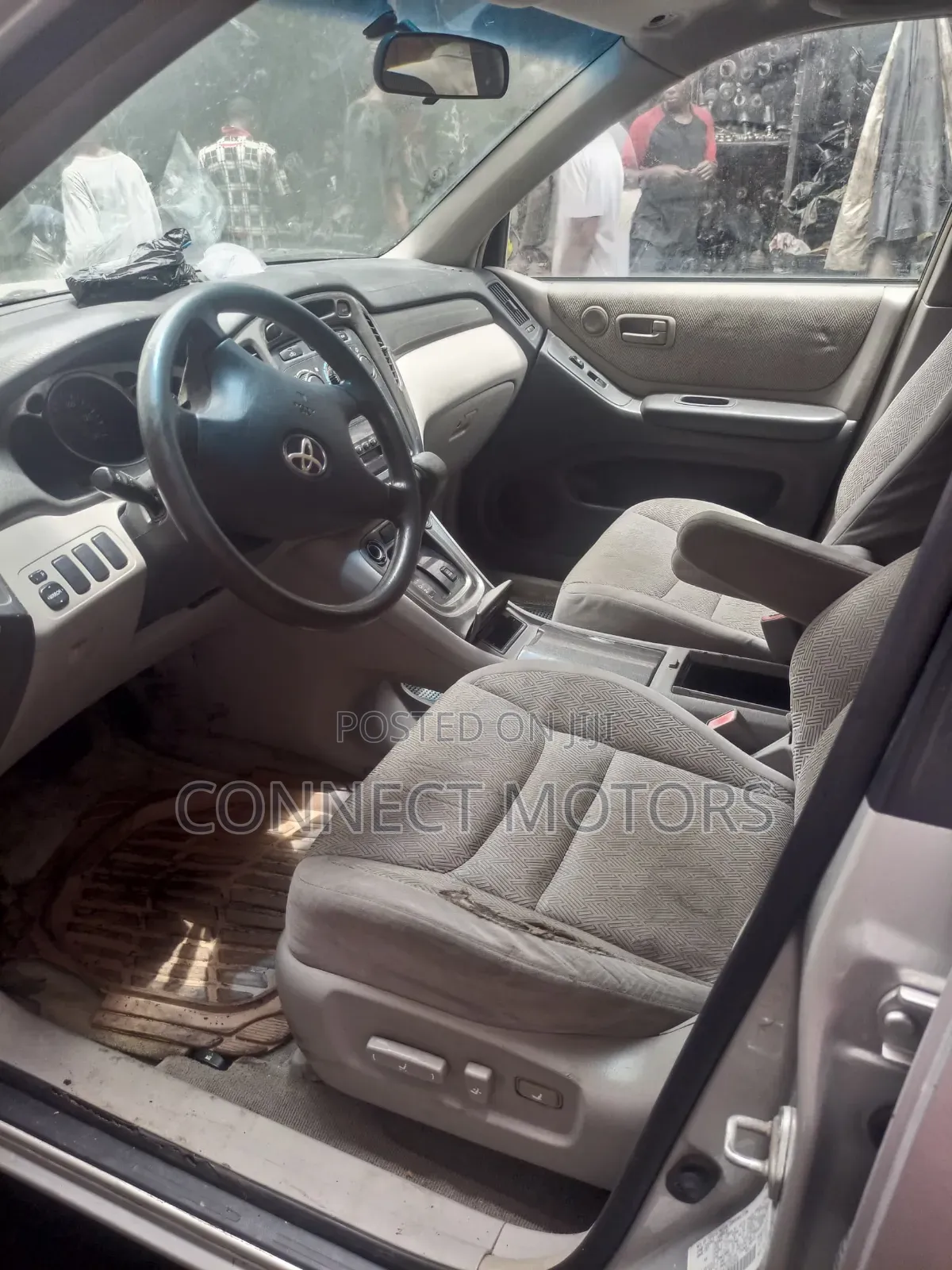 Toyota Highlander 2004 Silver