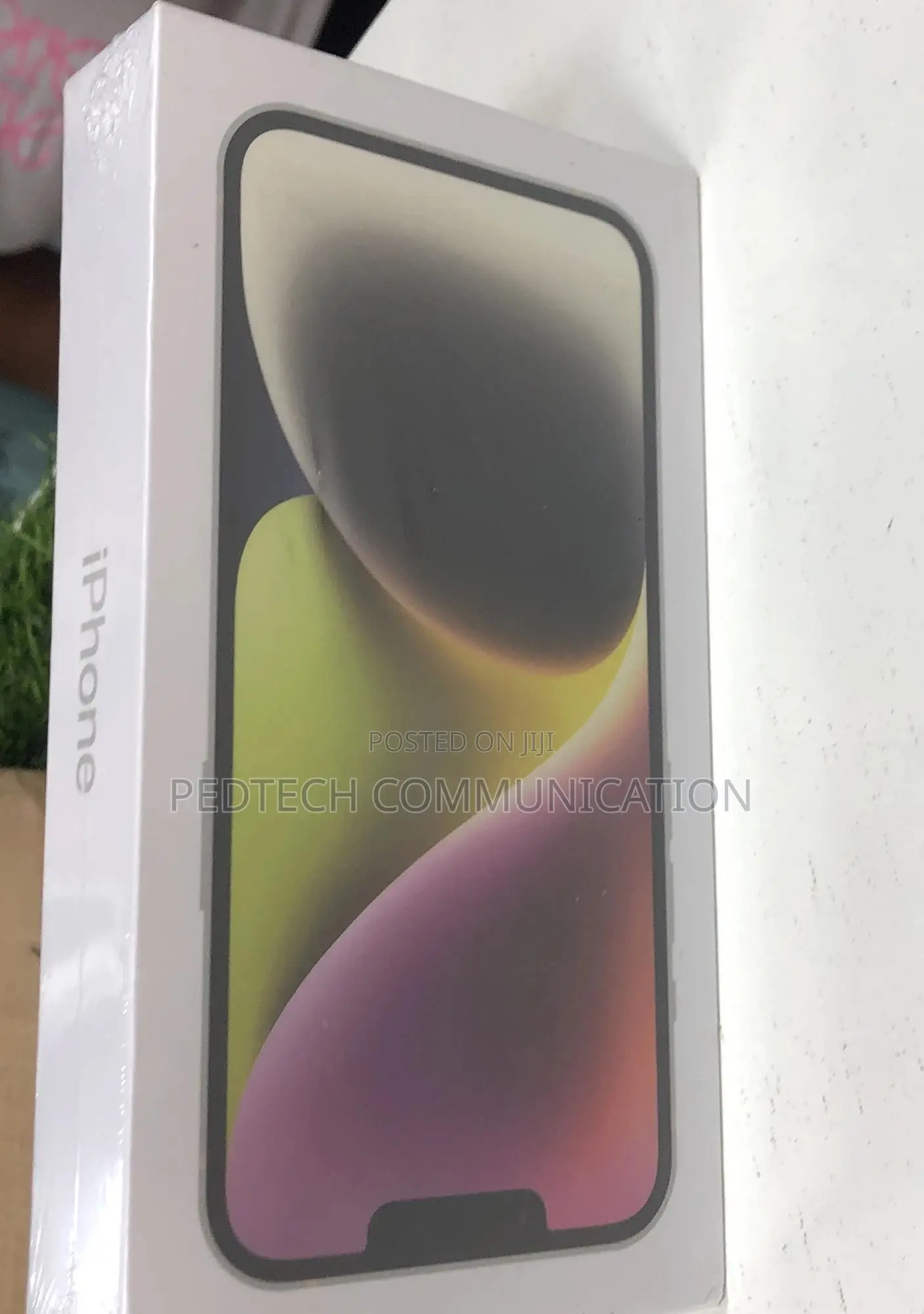 New Apple iPhone 14 128 GB Silver