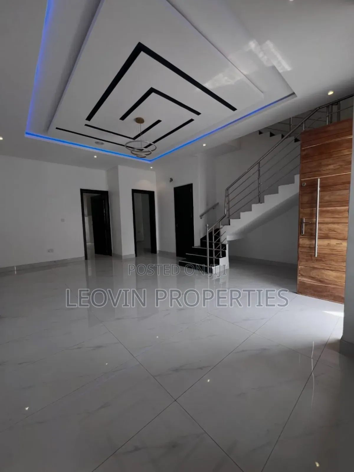4bdrm Duplex in Chevron Lekki Estate for sale