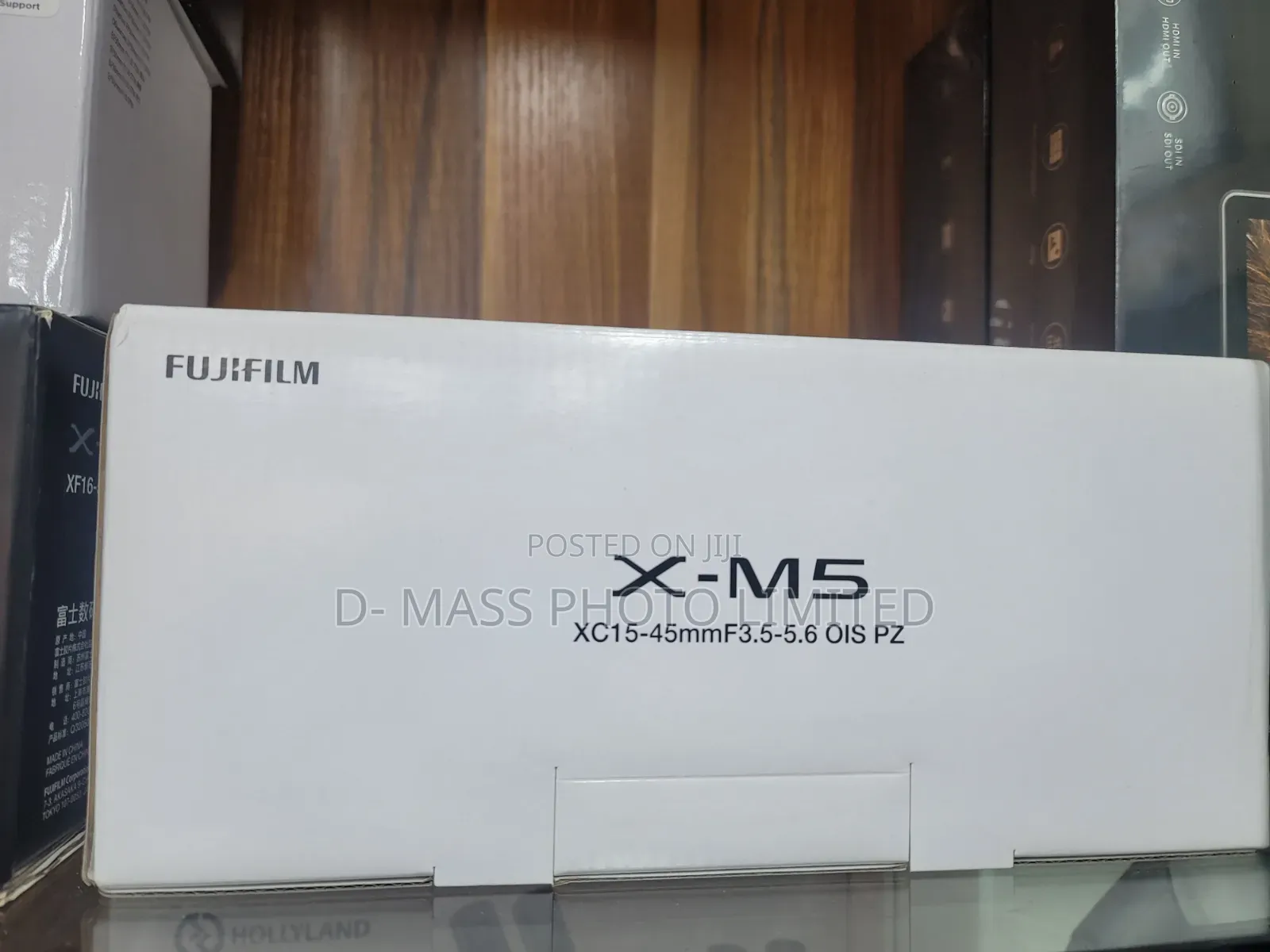 Fujifilm X-M5 Mirrorless