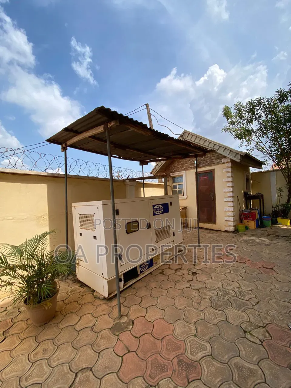 Fully Furnished Functional Hotel With 9rms, to Let at Akobo Ibadan