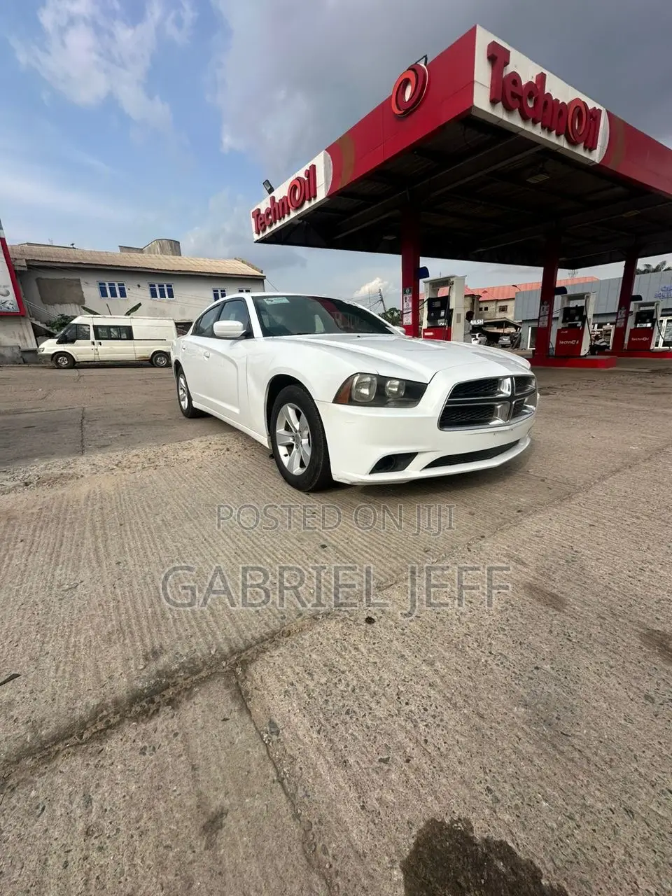 Dodge Charger 2013 White
