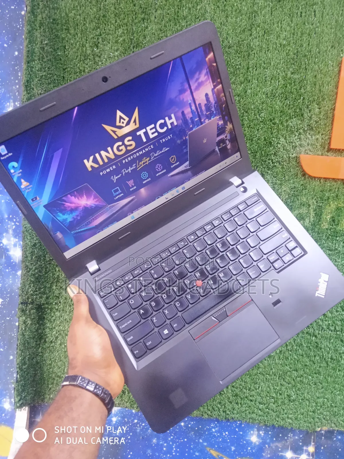 Laptop Lenovo ThinkPad E470 8GB Intel Core i5 SSD 256GB