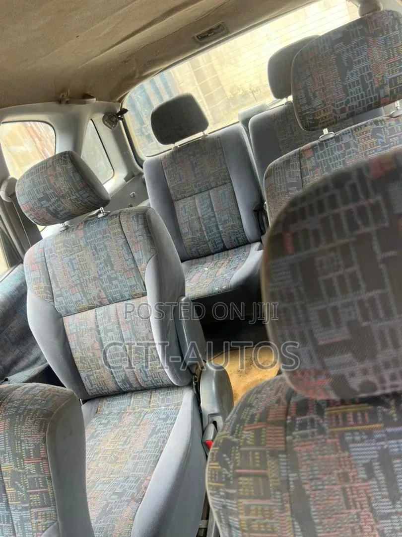 Toyota Picnic 2.0 FWD 2004 Blue