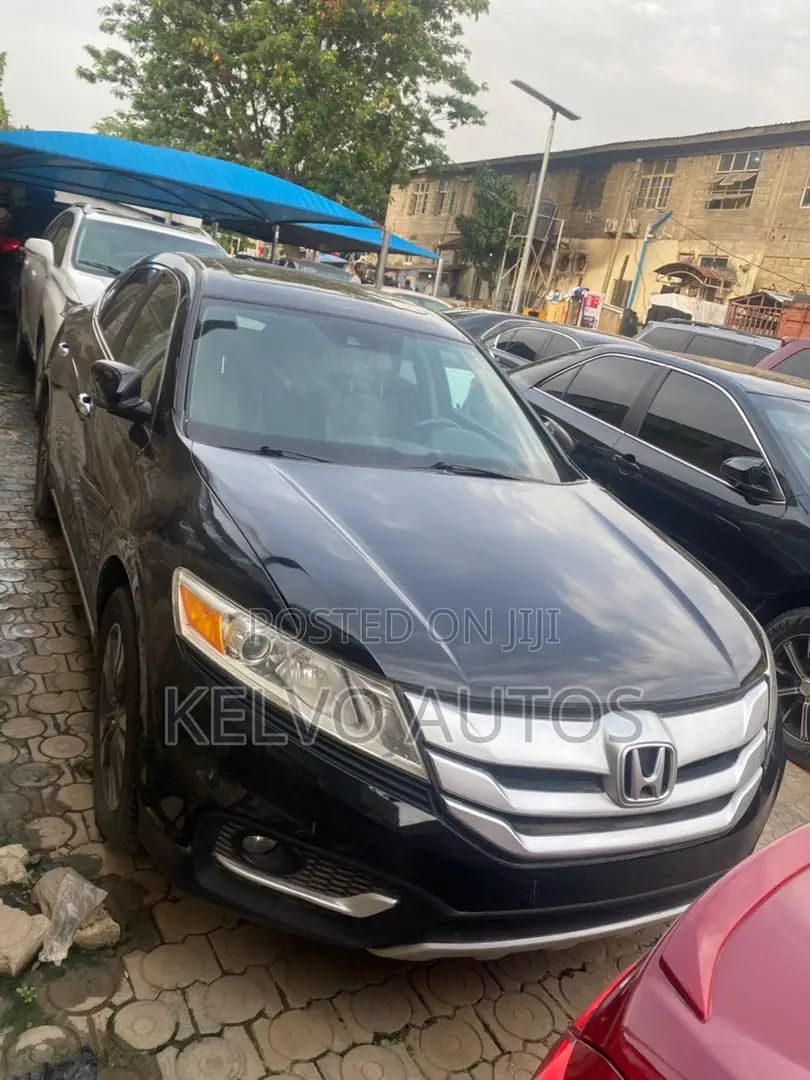Honda Crosstour 2013 Black
