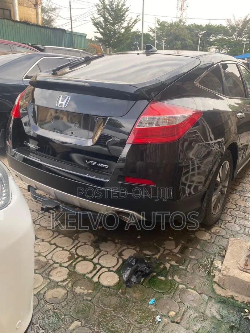 Honda Crosstour 2013 Black