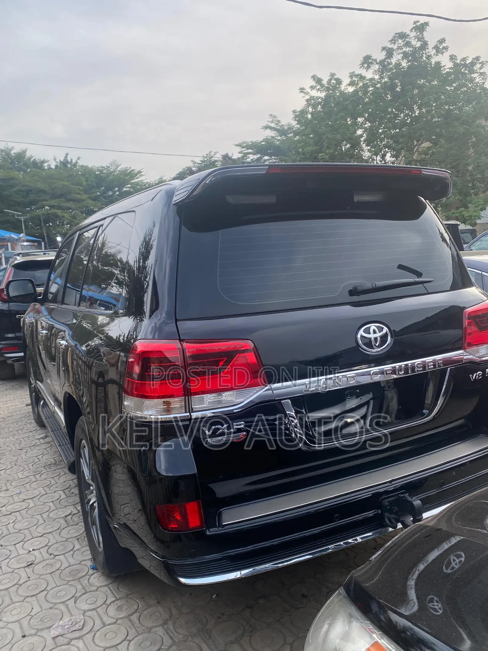 Toyota Land Cruiser Prado 2021 Black