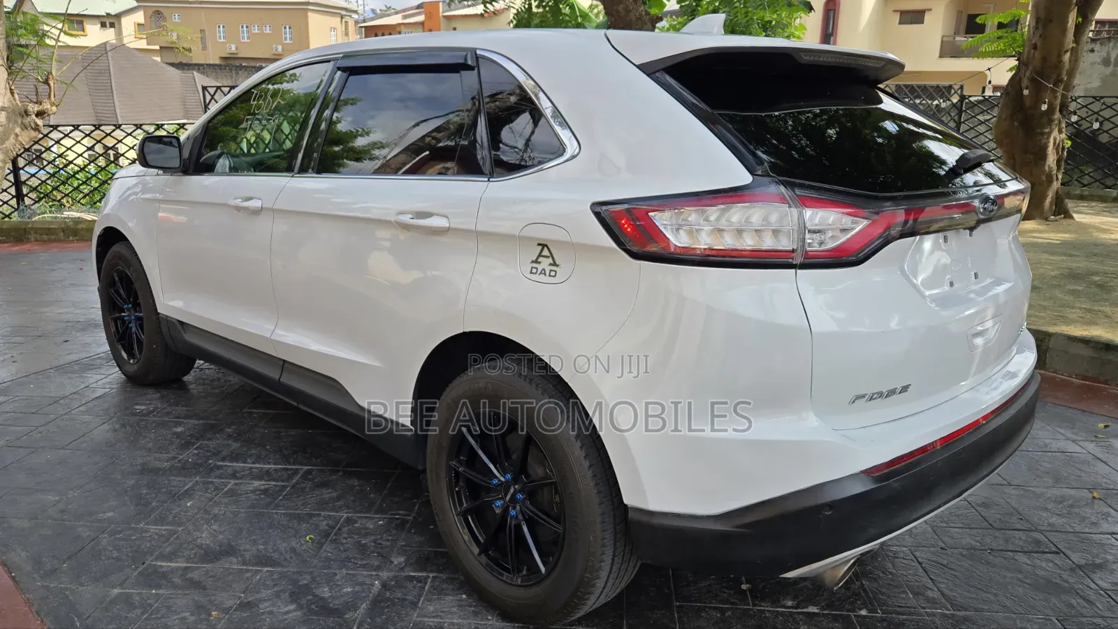 Ford Edge Titanium 4dr AWD 2017 White